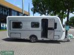 Eriba Nova 442 50 % witoma mover actie!, Caravans en Kamperen, Caravans, Overige typen, Standaardzit, Bedrijf, 5 tot 6 meter