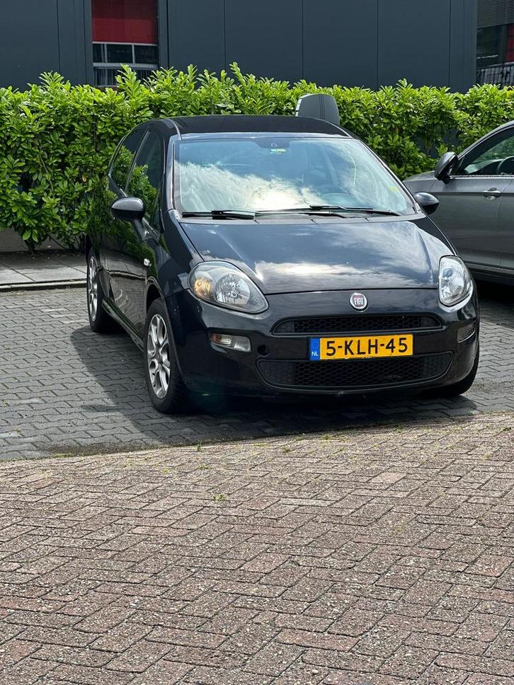 Fiat Punto 1.4 3DR 2012 Zwart, Auto's, Fiat, Particulier, Punto, Benzine, C, Hatchback, Handgeschakeld, Geïmporteerd, Zwart, Voorwielaandrijving