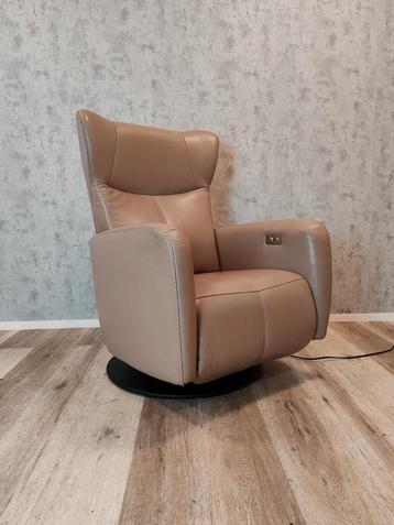 Luxe Prominent elektrische leren relax fauteuil  beschikbaar voor biedingen