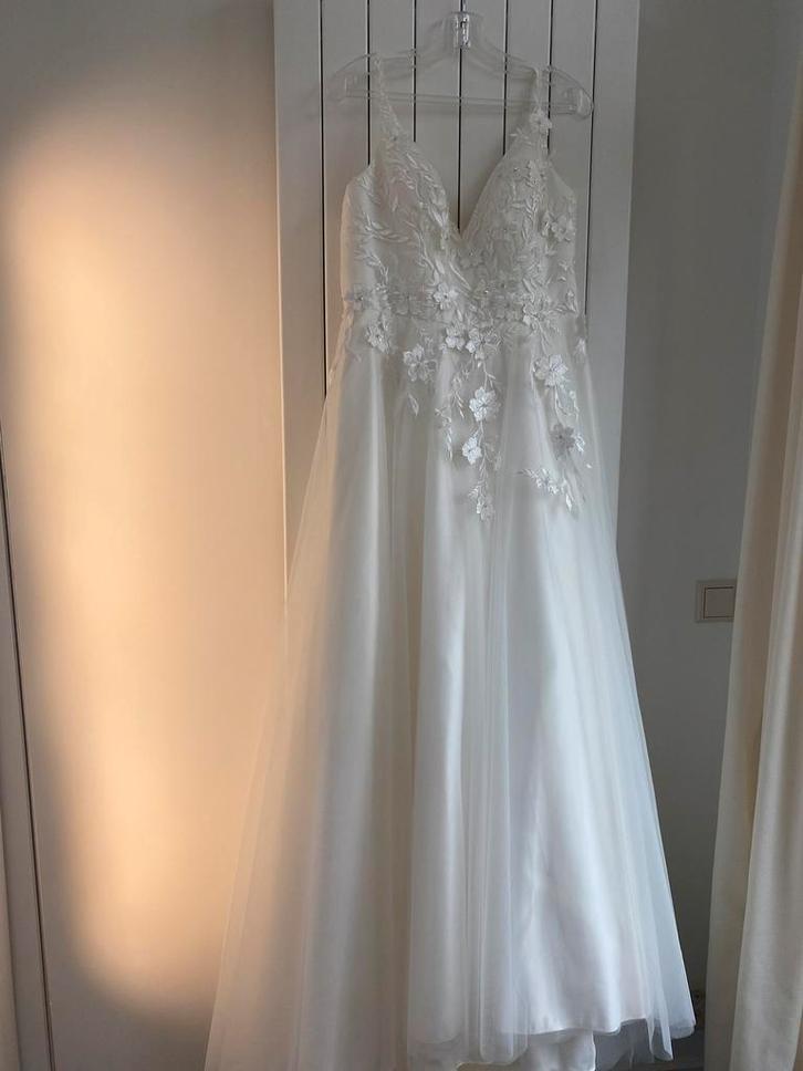 Herawhite trouwjurk, Kleding | Dames, Trouwkleding en Trouwaccessoires, Nieuw, Trouwjurk, Wit, Ophalen of Verzenden