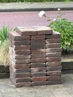 70 tegels, Afmeting 20x20x6, Ophalen, Zo goed als nieuw, Minder dan 5 m², Beton