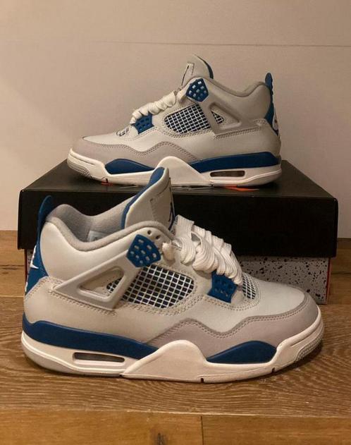 Air Jordan 4 Retro “Military Blue”, Kleding | Heren, Schoenen, Zo goed als nieuw, Blauw, Ophalen of Verzenden