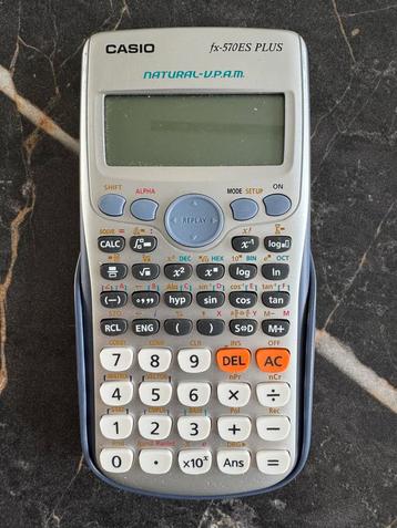 Casio FX-570 ES PLUS beschikbaar voor biedingen