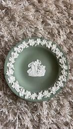 Wedgwood wandbordje 11 cm, Antiek en Kunst, Ophalen of Verzenden