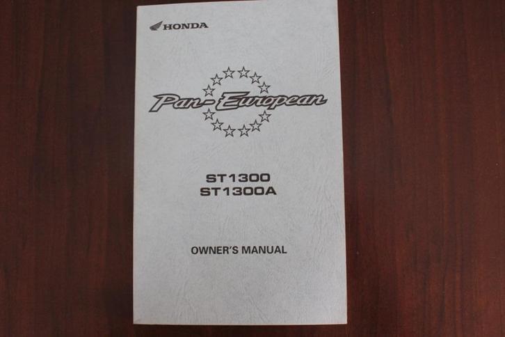 Honda Pan European ST1300 A 2004 motorcycle owner's manual, Motoren, Handleidingen en Instructieboekjes, Honda, Ophalen of Verzenden
