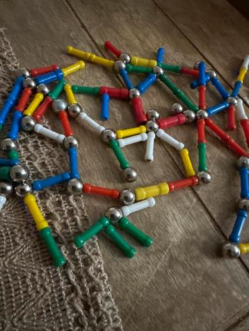 Magnetische bouwset – staven en metalen bollen – kleurrijk beschikbaar voor biedingen