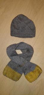 Sjaal met muts grijs, Ophalen of Verzenden, Zo goed als nieuw, Jongetje of Meisje, Muts