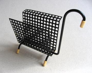 Vintage Pilastro brievenrekje, apart model beschikbaar voor biedingen