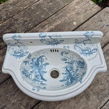 Prachtig antiek engels fonteintje blauwe bloemen 47x28cm beschikbaar voor biedingen