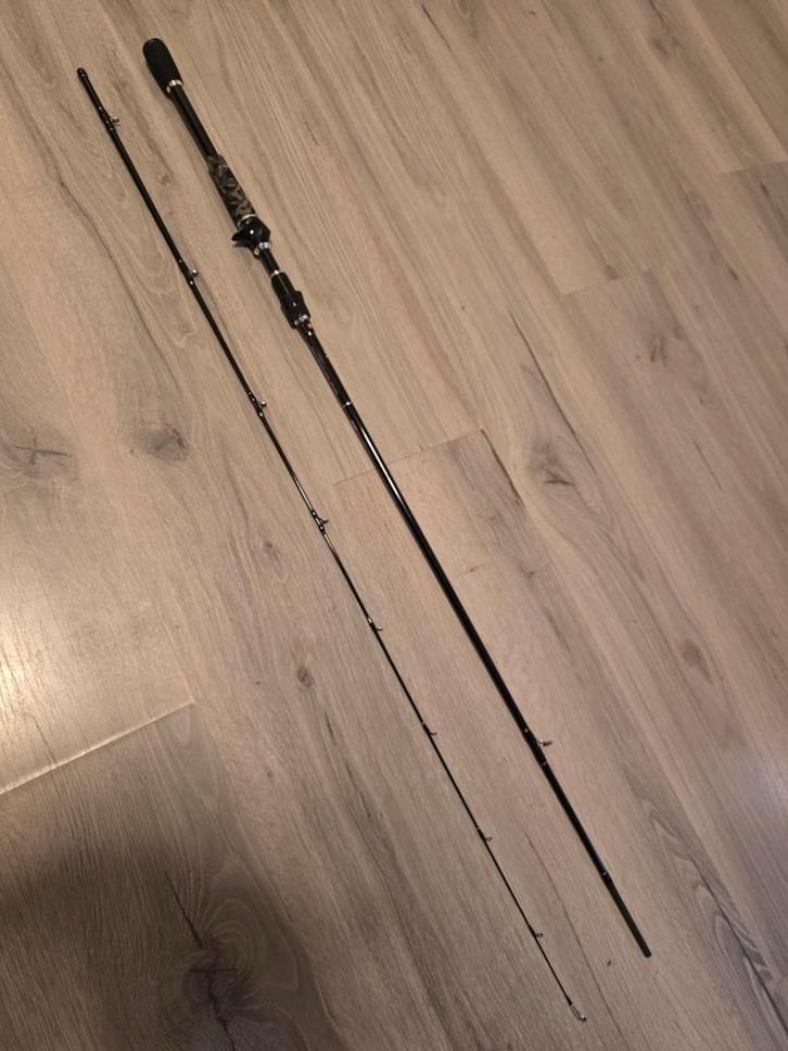 1.5x Volkien Soul Raptor baitcaster, Watersport en Boten, Hengelsport | Roofvissen, Zo goed als nieuw, Werphengel, Ophalen