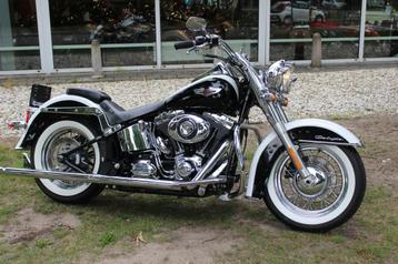 Harley-Davidson Heritage Softail FLST-N Nostalgia deluxe beschikbaar voor biedingen