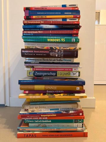 Kookboeken en meer! beschikbaar voor biedingen
