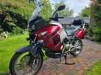 Zeer mooie Honda Varadero, Motoren, Motoren | Honda, Handvatverwarming, 2 cilinders, Motorrijbewijs A, Particulier