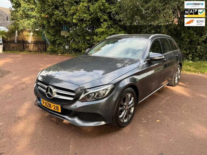 Mercedes-Benz C-Klasse C180 1.6 115KW Aut7 Estate 2014 Grijs, Auto's, Mercedes-Benz, Particulier, C-Klasse, ABS, Achteruitrijcamera