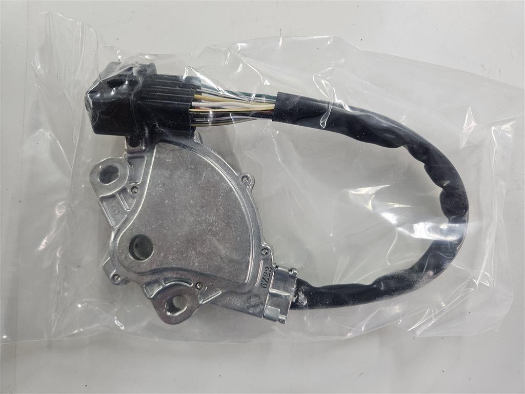MITSUBISHI Montero Pajero Neutral Safety Switch 8604A053, Auto-onderdelen, Ophalen of Verzenden, Nieuw, Mitsubishi