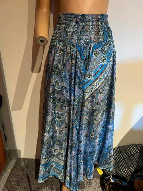 INDIA rok met zijde maat m origineel ZGAN, Kleding | Dames, Rokken, Zo goed als nieuw, Maat 38/40 (M), Blauw, Onder de knie, Ophalen of Verzenden