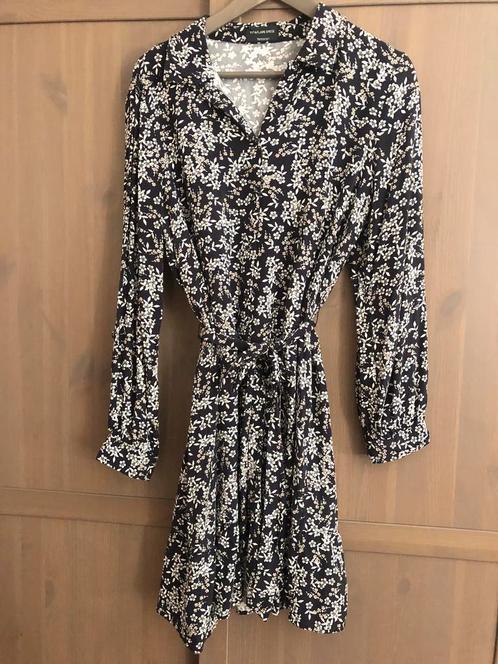 Zomer jurk flare dress gebloemd blauw L, Kleding | Dames, Jurken, Gedragen, Maat 42/44 (L), Blauw, Knielengte, Ophalen of Verzenden