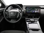 Toyota bZ4X DYNAMIC 71 kWh + TREKHAAK | 360 CAMERA | STUURVE, Stof, Gebruikt, 750 kg, 71 kWh