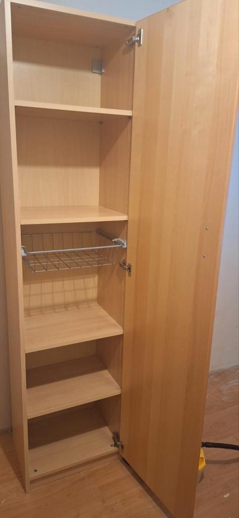 Twee linnenkasten, Huis en Inrichting, Kasten | Kledingkasten, Gebruikt, 200 cm of meer, 50 tot 100 cm, 25 tot 50 cm, Met deur(en)