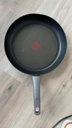 Tefal koekenpan 28cm, Ophalen, Zo goed als nieuw, Koekenpan of Braadpan