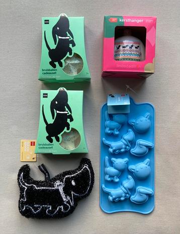 Takkie spulletjes beschikbaar voor biedingen