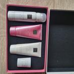 nieuwe set rituals sakura, Sieraden, Tassen en Uiterlijk, Nieuw, Ophalen of Verzenden, Bodylotion, Crème of Olie