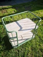 Vintage trolley kastje, Antiek en Kunst, Antiek | Meubels | Bedden, Ophalen