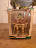 Lemax Kerstdorp Prieeltje, Diversen, Kerst, Ophalen of Verzenden, Zo goed als nieuw