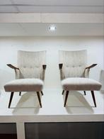 Twee vintage armstoelen design fauteuils, Ophalen, Minder dan 50 cm, A, A