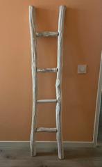 Zara Home ladder, Doe-het-zelf en Verbouw, Ladders en Trappen, Ophalen, Zo goed als nieuw