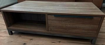 Salontafel beschikbaar voor biedingen