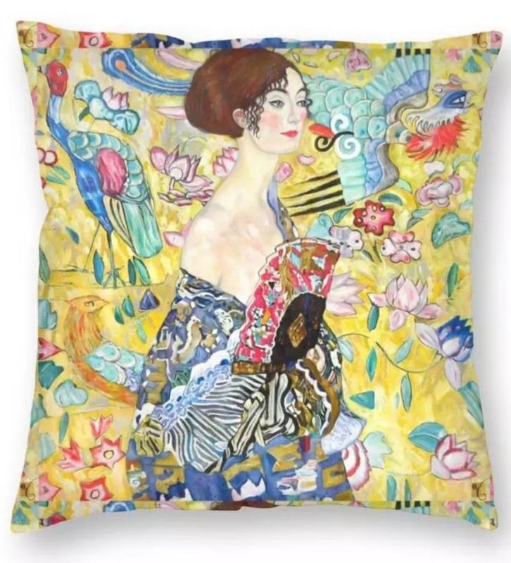 Nieuw, vrouw met waaier kussenhoes. Gustav Klimt. 42 - 42 cm, Huis en Inrichting, Woonaccessoires | Kussens, Nieuw, Overige kleuren