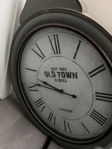 Vintage Wandklok Grijs - Old Town Clocks beschikbaar voor biedingen