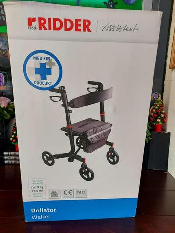 ROLLATOR WALKER HELEMAAL NIEUW  beschikbaar voor biedingen