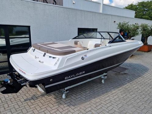 BAYLINER VR4 - nieuw - 4.5L - bimini - vol opties, Watersport en Boten, Speedboten, Nieuw, 6 meter of meer, Benzine, 200 pk of meer