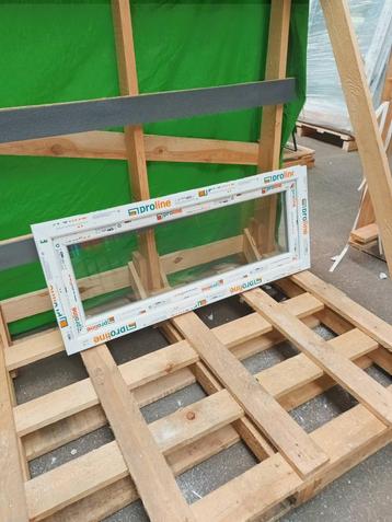 Kunststof Kiep kozijn  b120 x h50 cm Wit  -2267- beschikbaar voor biedingen