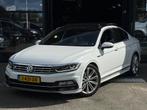 Volkswagen Passat 2.0 TSI R-line PANO/VERLAAGD/LED/LEDER/PDC, Auto's, Gebruikt, 4 cilinders, Wit, Bedrijf