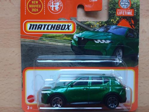 Matchbox Alfa Romeo Tonale groen - Nieuw in blister op kaart, Hobby en Vrije tijd, Modelauto's | Overige schalen, Nieuw, Auto