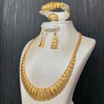 21 karaat gouden set ketting oorbellen armband ring, Ophalen of Verzenden, Zo goed als nieuw, Goud