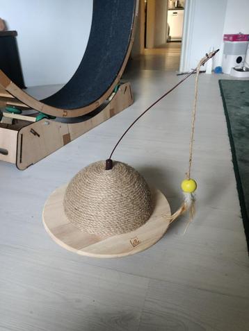 Katten krabbal met hengel beschikbaar voor biedingen