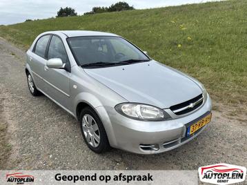 Chevrolet Lacetti 1.4-16V Style ZEER LAGE KILOMETERSTAND! beschikbaar voor biedingen