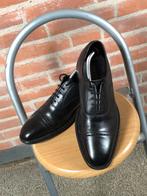 Loake 1880 Cadogan Zwart Mt 9 (43),wijdte F, Kleding | Heren, Schoenen, Zwart, Ophalen of Verzenden, Gedragen, Veterschoenen