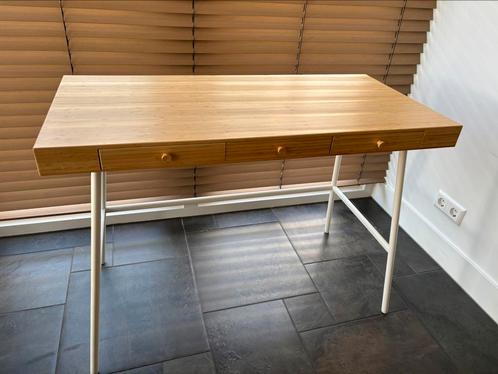 Leuk Ikea bureau Lillasen zgan, Huis en Inrichting, Bureaus, Zo goed als nieuw, Ophalen of Verzenden