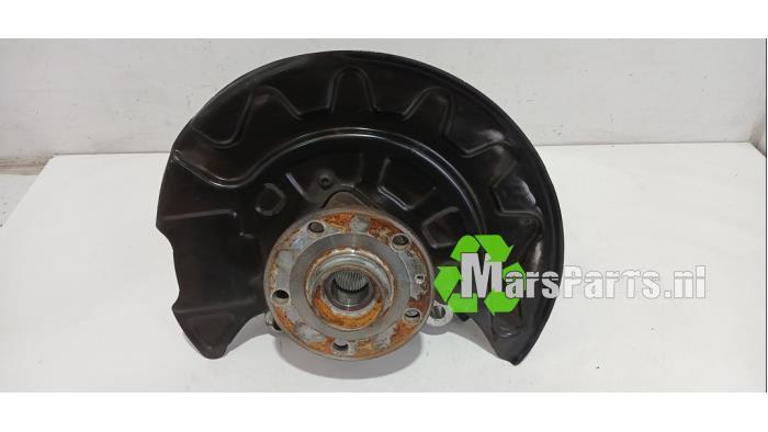 Fusee rechts-voor van een Volkswagen Golf, Auto-onderdelen, Ophanging en Onderstel, Volkswagen, Gebruikt, 3 maanden garantie, Ophalen of Verzenden