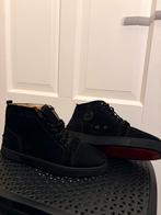Zwarte suede louboutins maat 43, Kleding | Heren, Schoenen, Ophalen of Verzenden, Zo goed als nieuw, Zwart