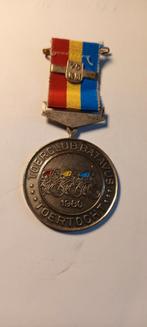 Toerclub Batavus Toertocht Medaille 1980, Verzamelen, Ophalen of Verzenden, Gebruikt, Sport, Speldje of Pin