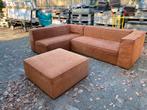 Cognac kleurige hoekbank, gratis levering, 250 tot 300 cm, Hoekbank, Hout, Ophalen of Verzenden