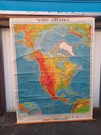 Twee unieke, oude schoolkaarten.
N Amerika en USSR, Antiek en Kunst, Ophalen, Aardrijkskunde