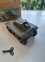 op zoek naar een tank, blikken speelgoed, bakeliet speelgoed, Ophalen of Verzenden, Zo goed als nieuw