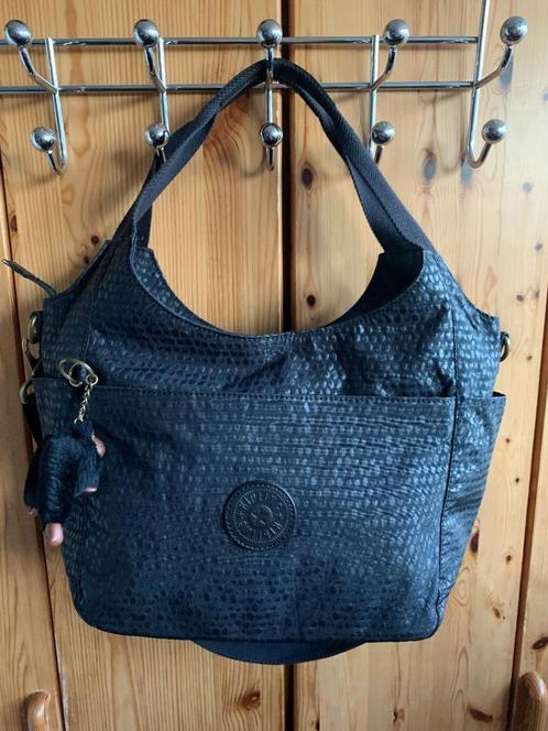 Kipling Carola schouder tas(nr.12 D7), Sieraden, Tassen en Uiterlijk, Tassen | Damestassen, Gebruikt, Schoudertasje, Zwart, Verzenden